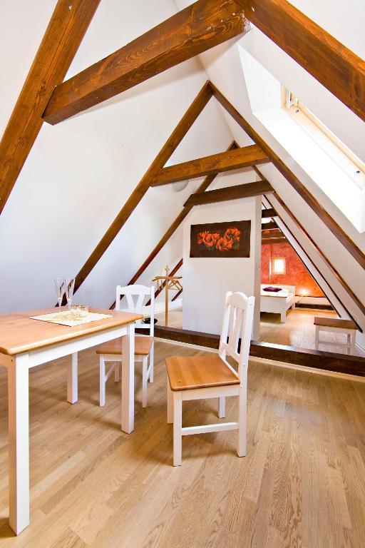 Vila Johanka & Apartments Český Krumlov Δωμάτιο φωτογραφία